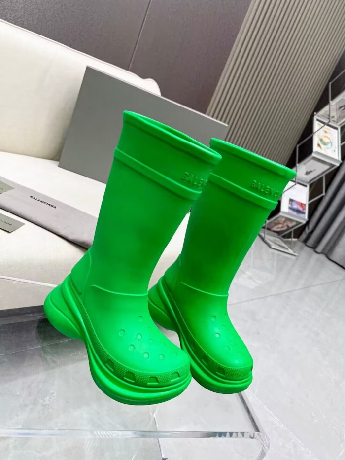 BALENCIAG* CROCS BOOT 5000102
