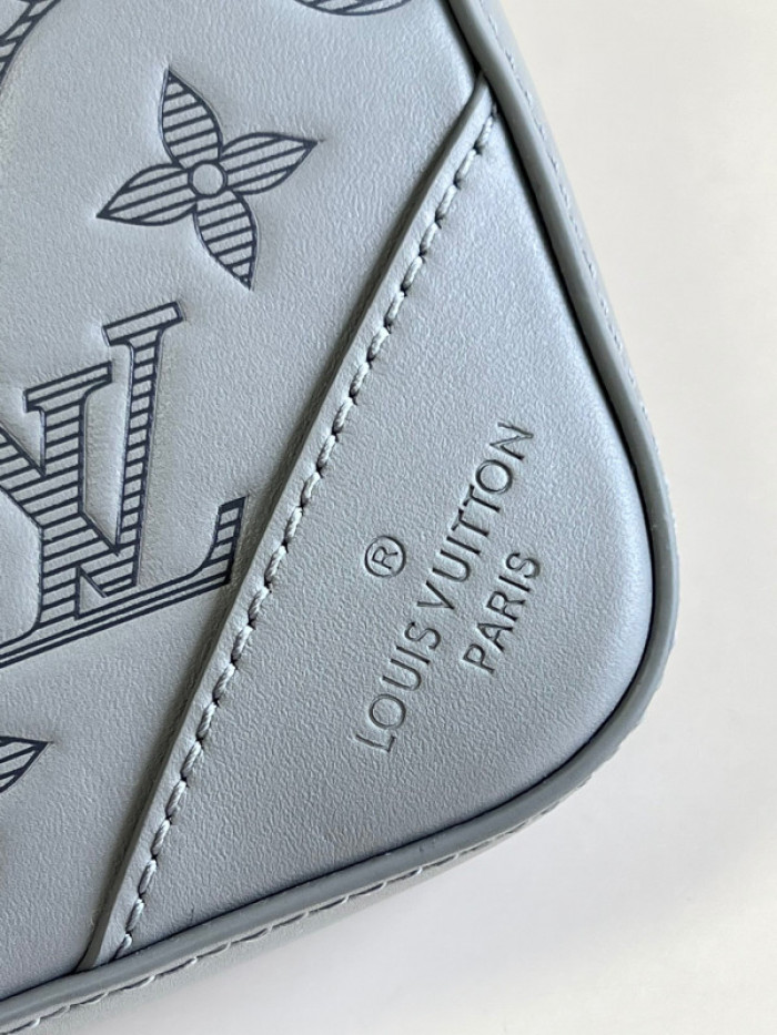 L&V BAG4