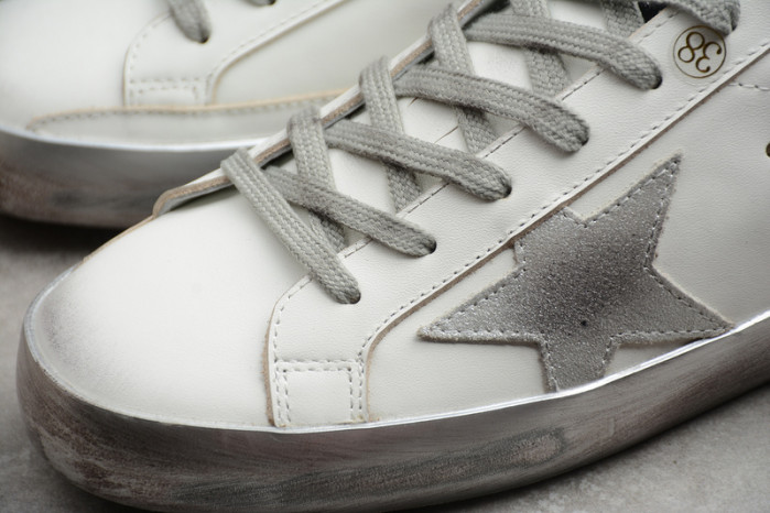 Golden Goose  GG000001
