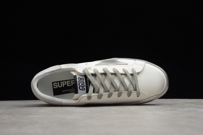 Golden Goose  GG000001
