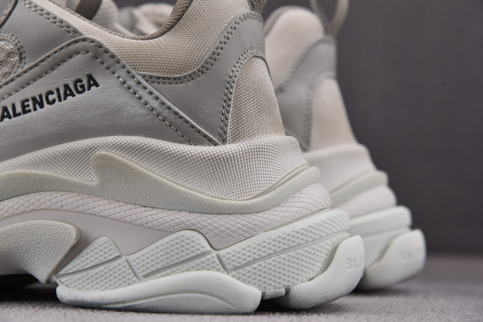 TRIPLES TRAINER SNEAKERS 2000065
