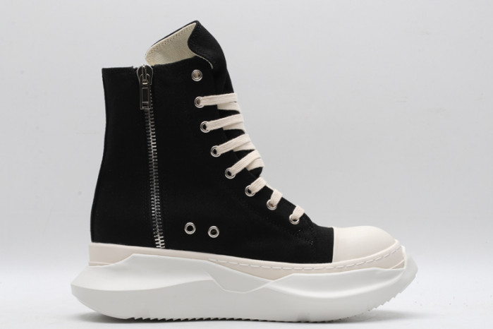 Rick Owe* R000032