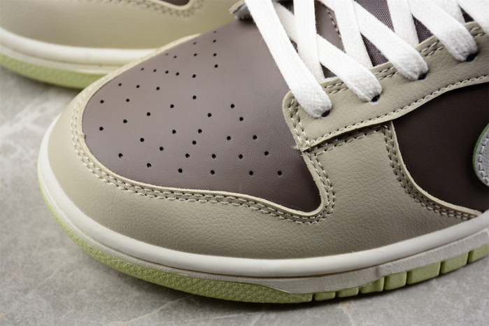 NIKE DUNK LOW MOCHA BROWN FB4961-012