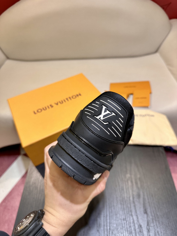 L&V snekaers  L0000098