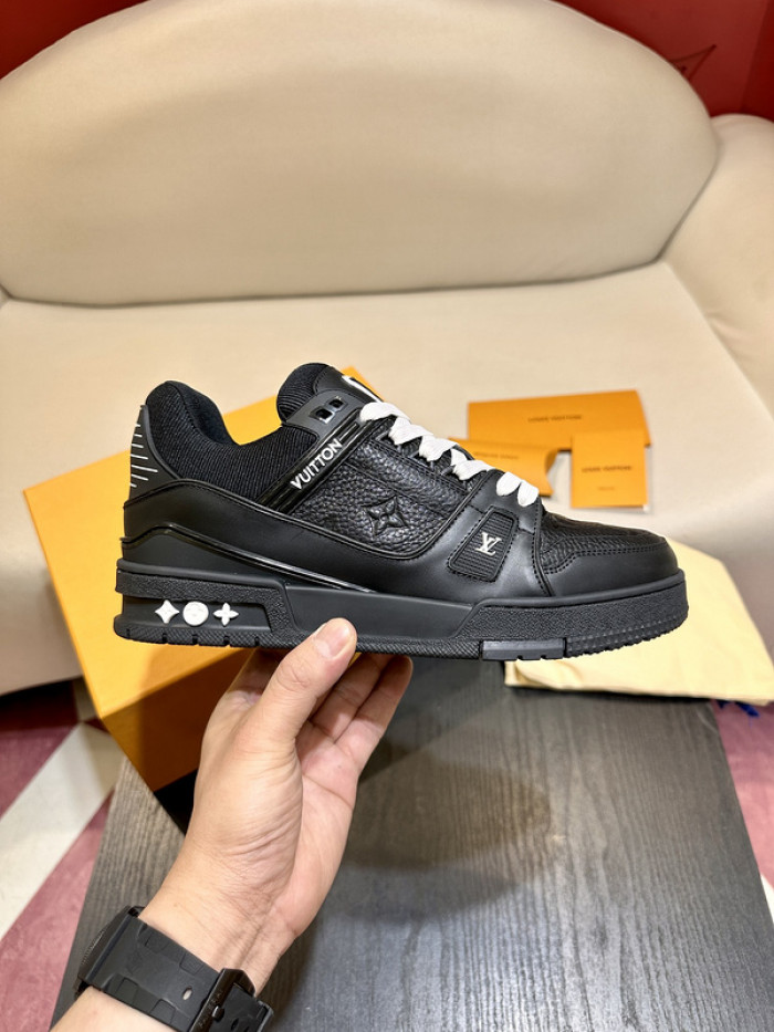 L&V snekaers  L0000098