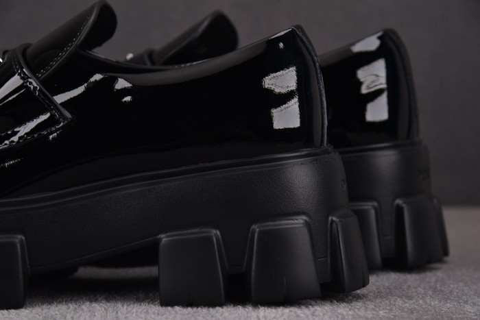 Prad* snekaers  P000043
