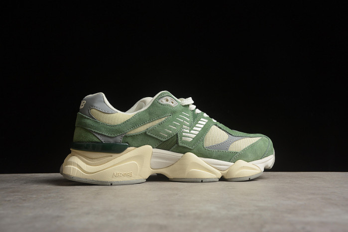 NEW BALANCE 9060 NB000033