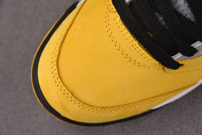 Jordan 5 Retro Tokyo T23 (2025) IO3372-700