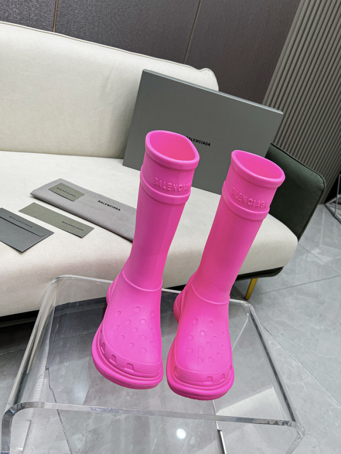 BALENCIAG*  CROCS BOOT  5000093