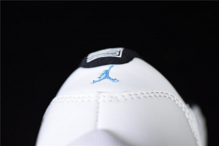 Air Jordan 11 Low Legend Blue AV2187-117