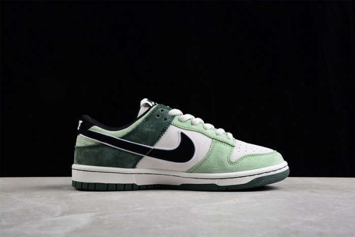 Otomo Katsuhiro x Nk SB Dunk Low "Steamboy OST" LF0068-001