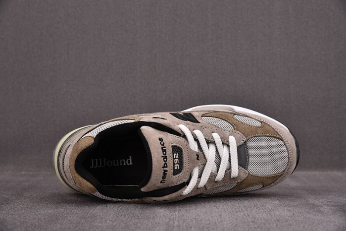 NEW BALANCE 992 NB000005