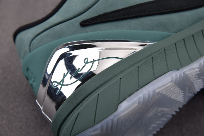 Nike Kobe 4 Protro “Girl Dad” FQ3545-300