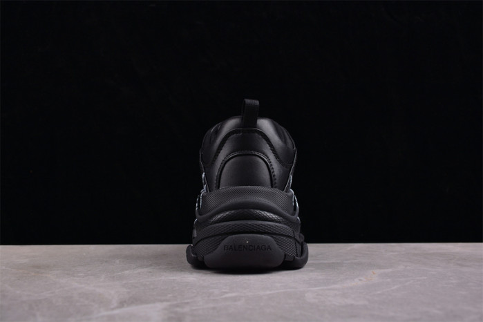 TRIPLES TRAINER SNEAKERS 2000073