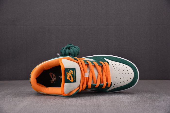 Dunk Low Pro SB 