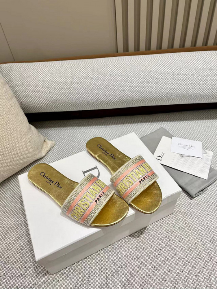 Dio*r sandal15