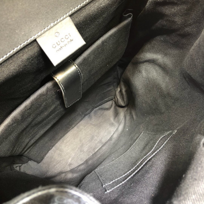 GUCCI  BAG32