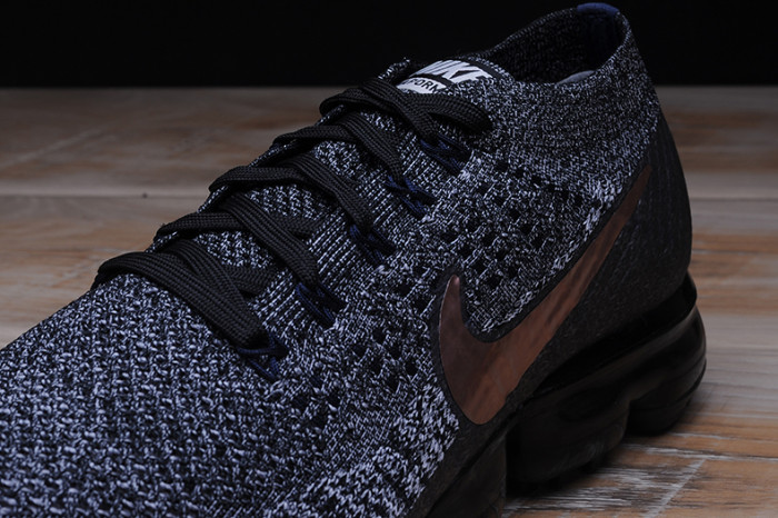 Nike Air Vapormax Flyknit  Explorer Dark 849558-010